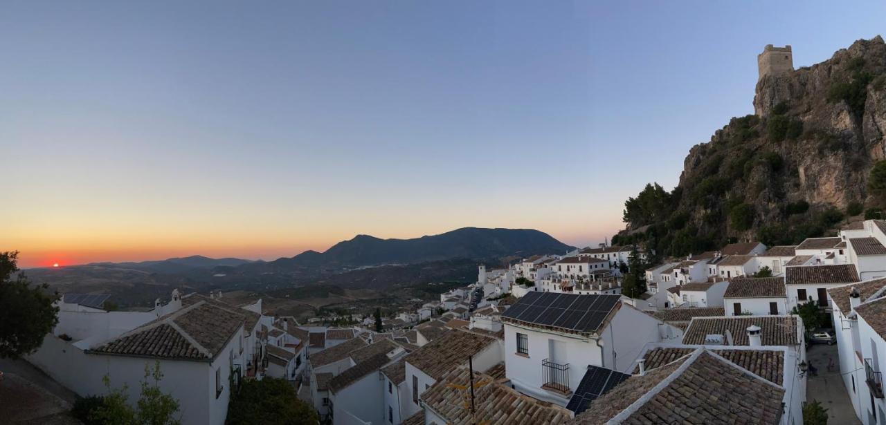 Casa “El Zumaque” En Zahara De La Sierra Villa ภายนอก รูปภาพ